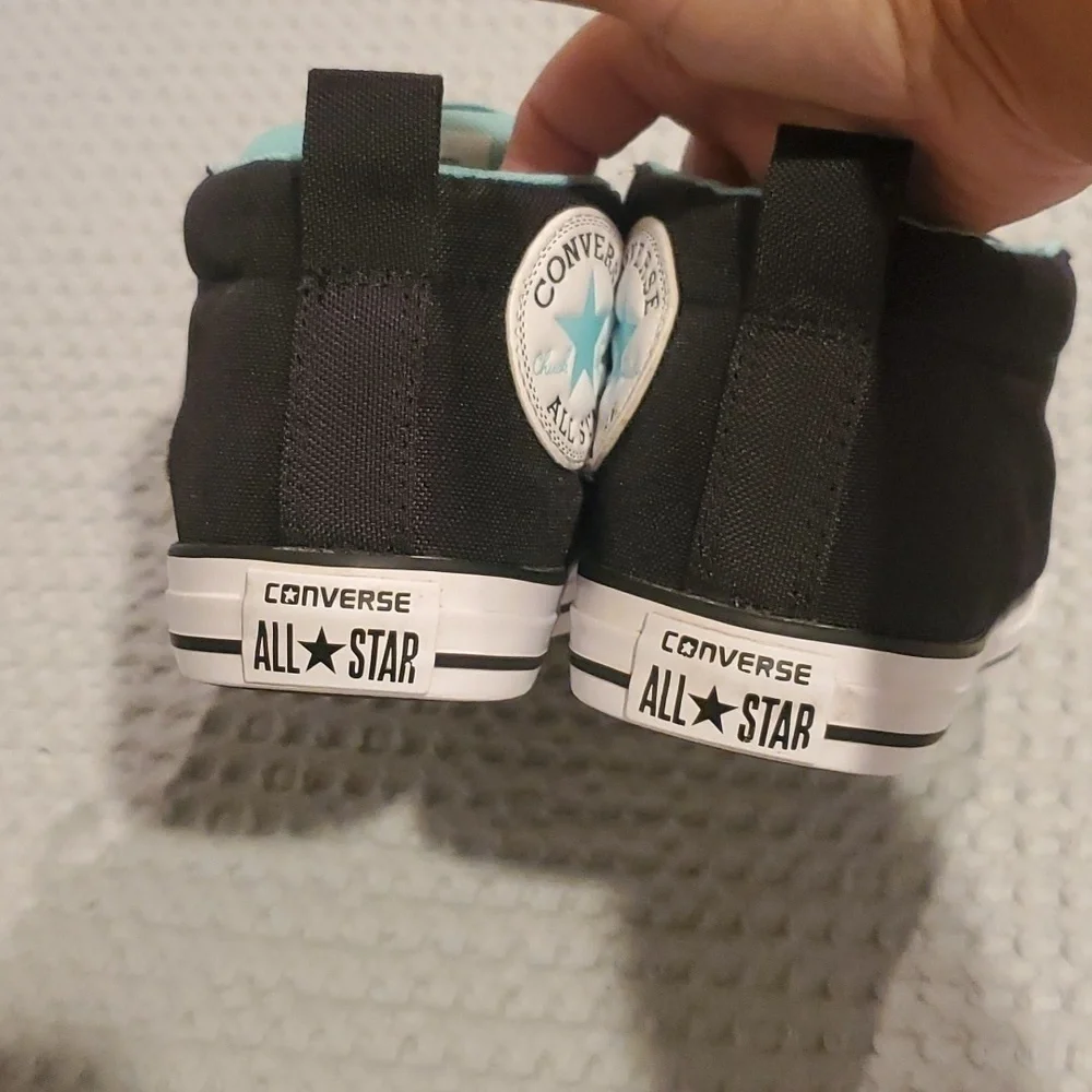 Converse Allstar  sneakers size 6 preowned (#14)